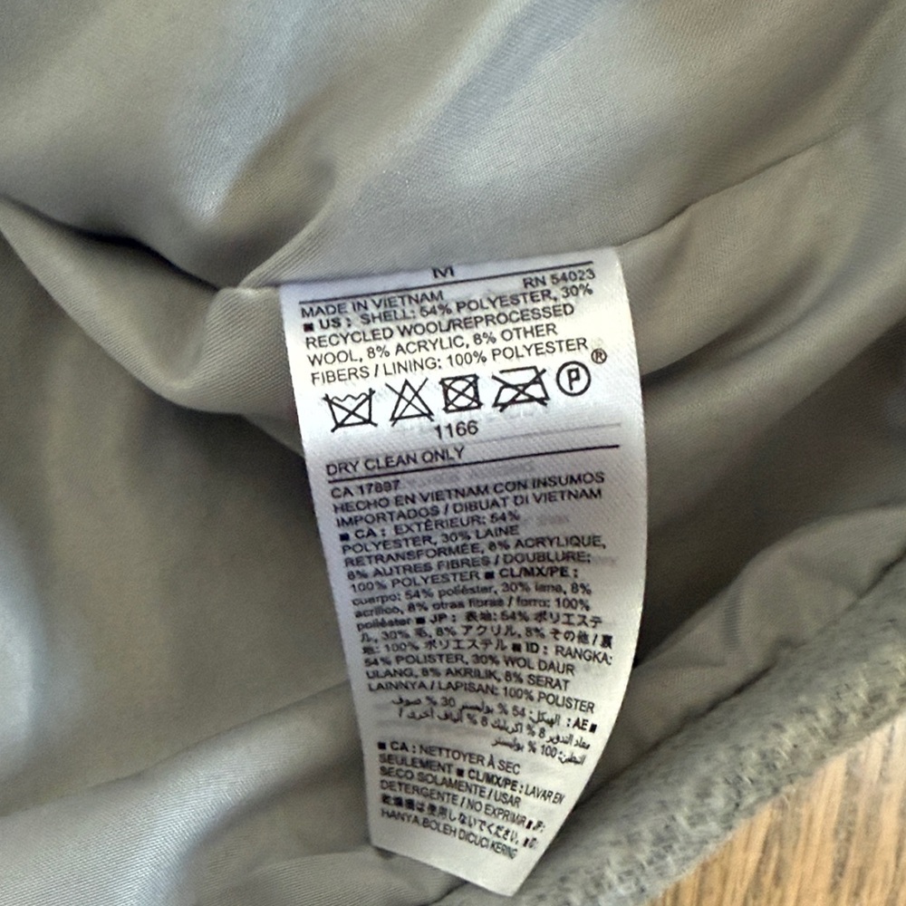 Old Navy Light Gray Women's Blazer - Picture 4 of 4